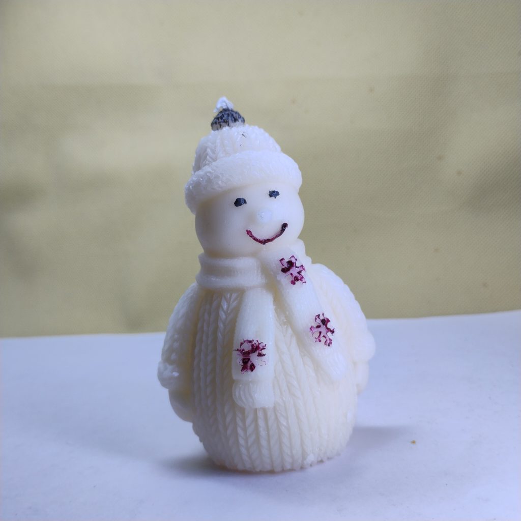 Snowman candle
